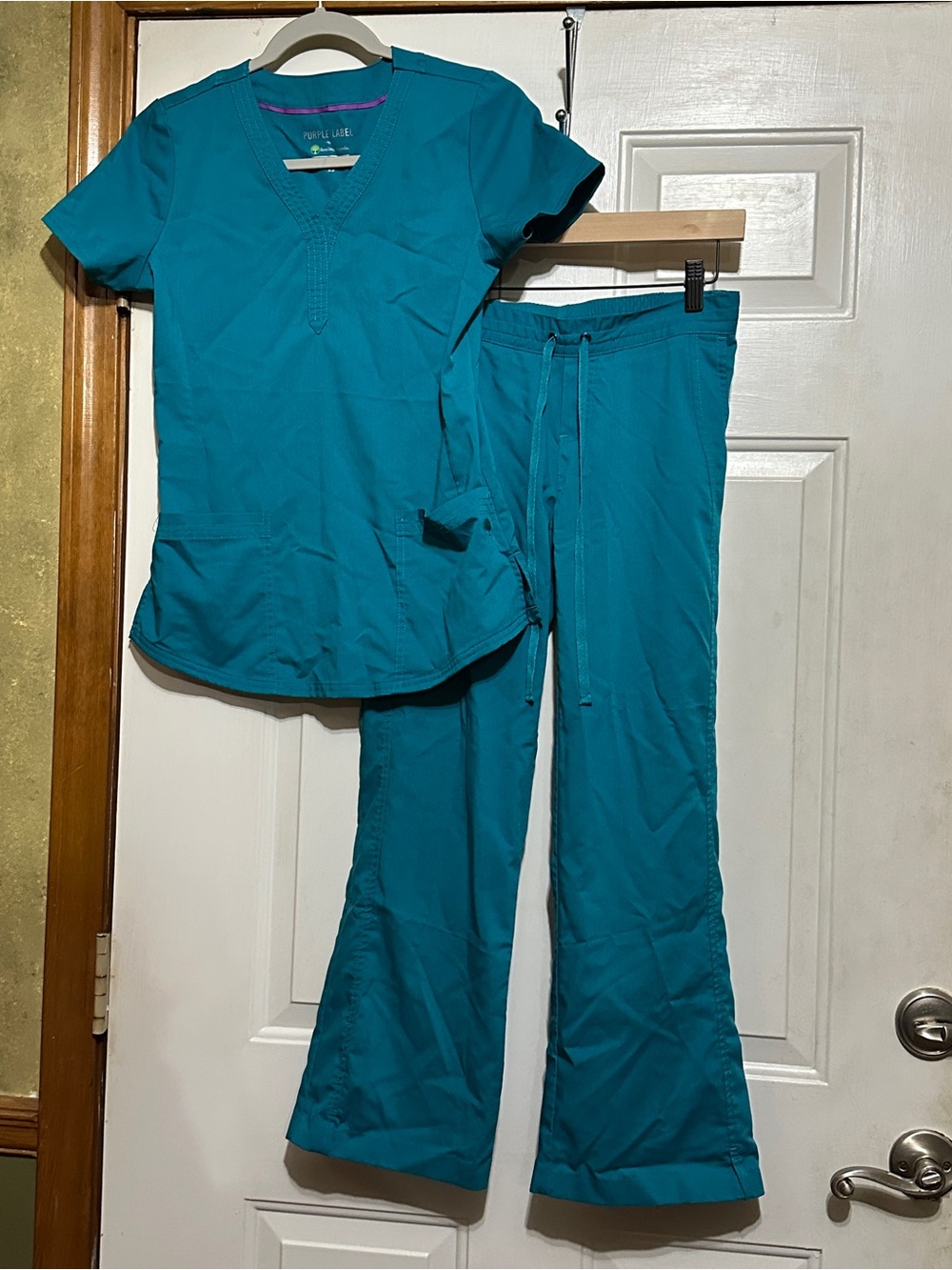 Purple Label by Healing Hands Women's Teal Scrub Top XS & Bottoms XSP